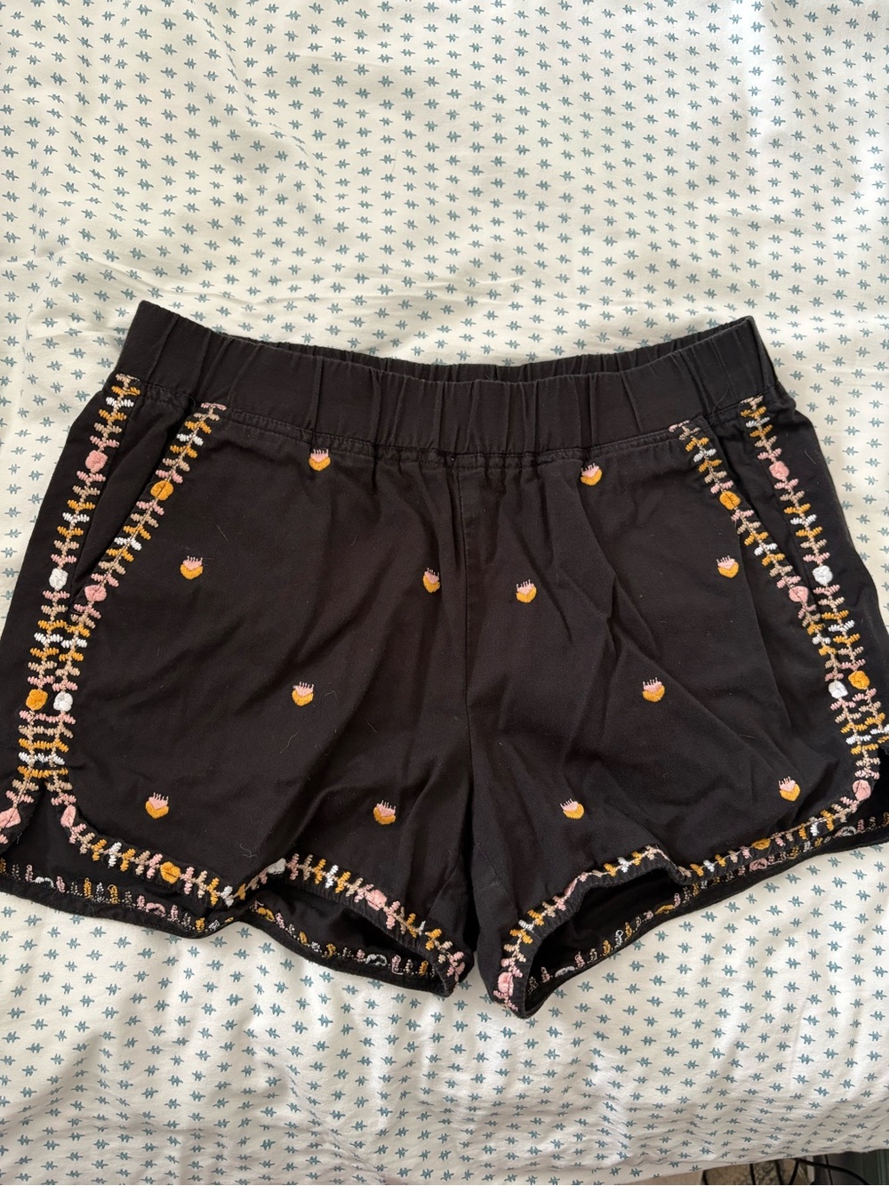 Madewell Black Emboridered Pull-On Shorts
